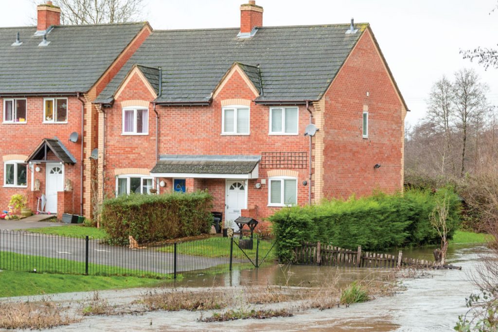 uk-home-improvement-Dealing-With-Flood-Damage-Claims